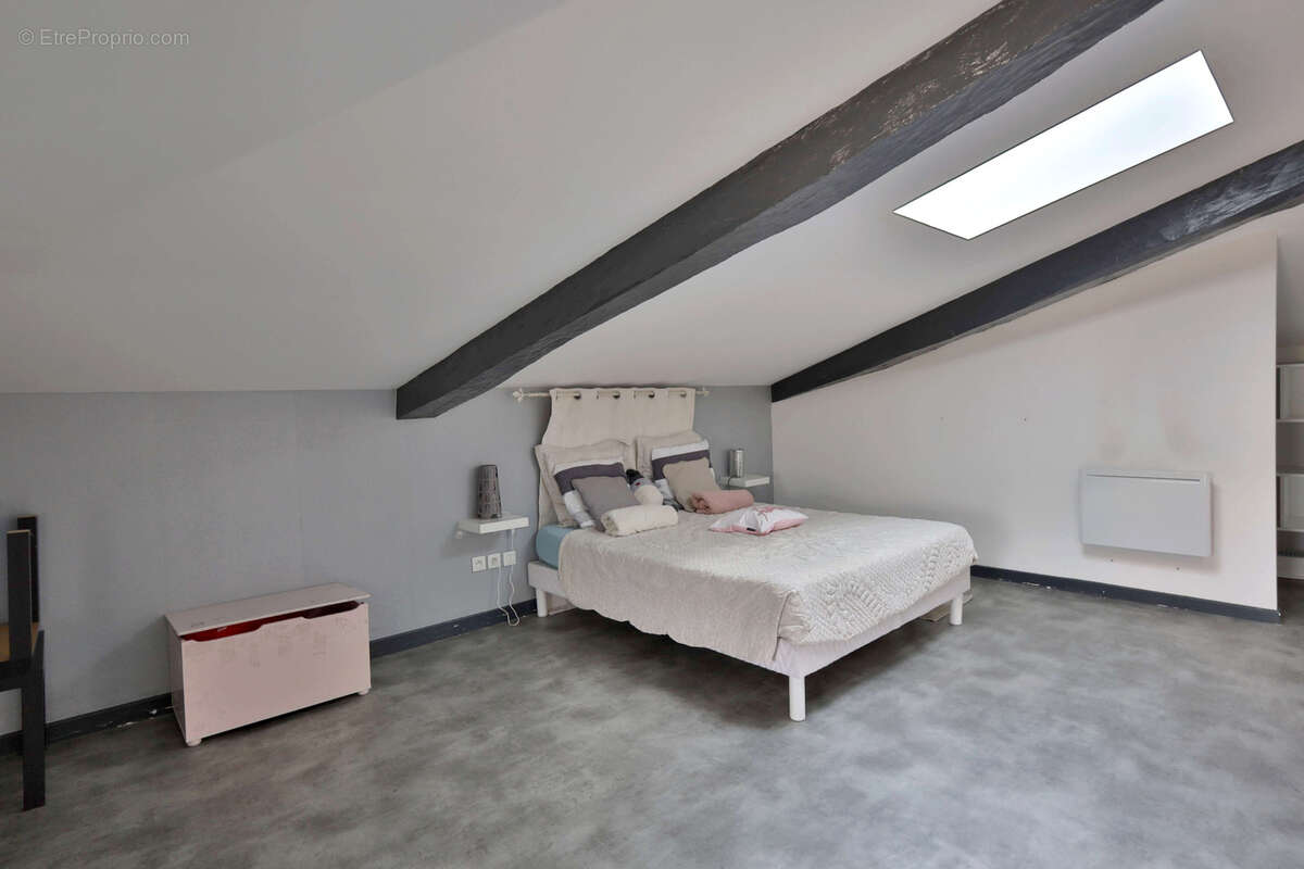 Maison à OYTIER-SAINT-OBLAS