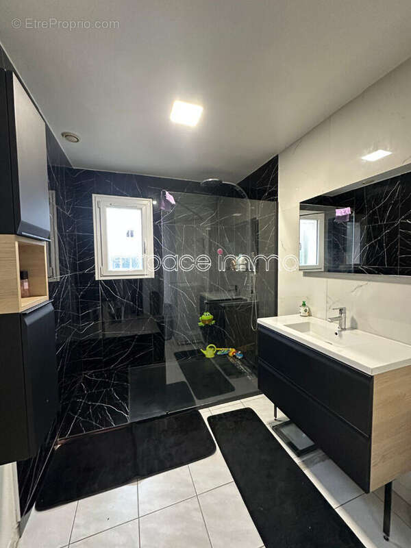 Maison à PISSY-POVILLE