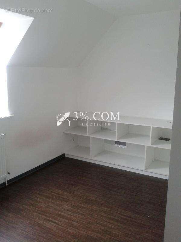 Maison à GONDECOURT