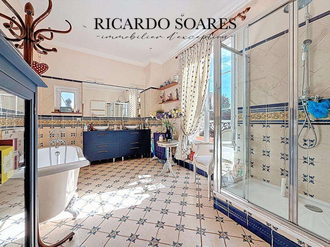 Maison à PONT-SAINTE-MAXENCE