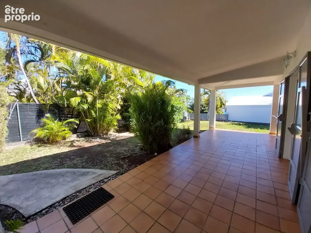 Villa T6 La montagne - quartier Etat Major. - photo 13