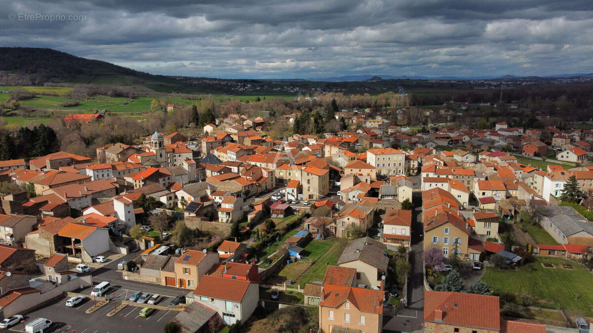 Maison Lempdes-sur-allagnon - 4 pièce(s) 83m2 - Entièrement rénovée - photo 11