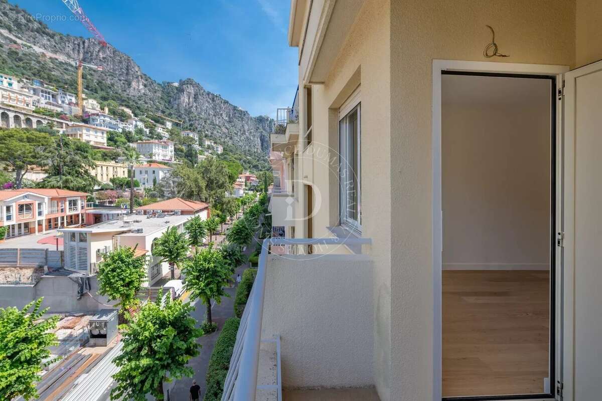 3 Pièces Rénové – Terrasse - Cave - Parking - Vue mer - photo 13