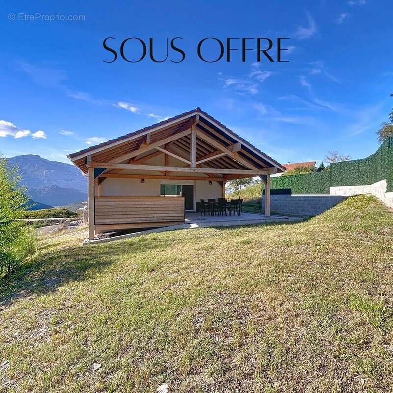 Maison à SAINT-GEORGES-DE-COMMIERS