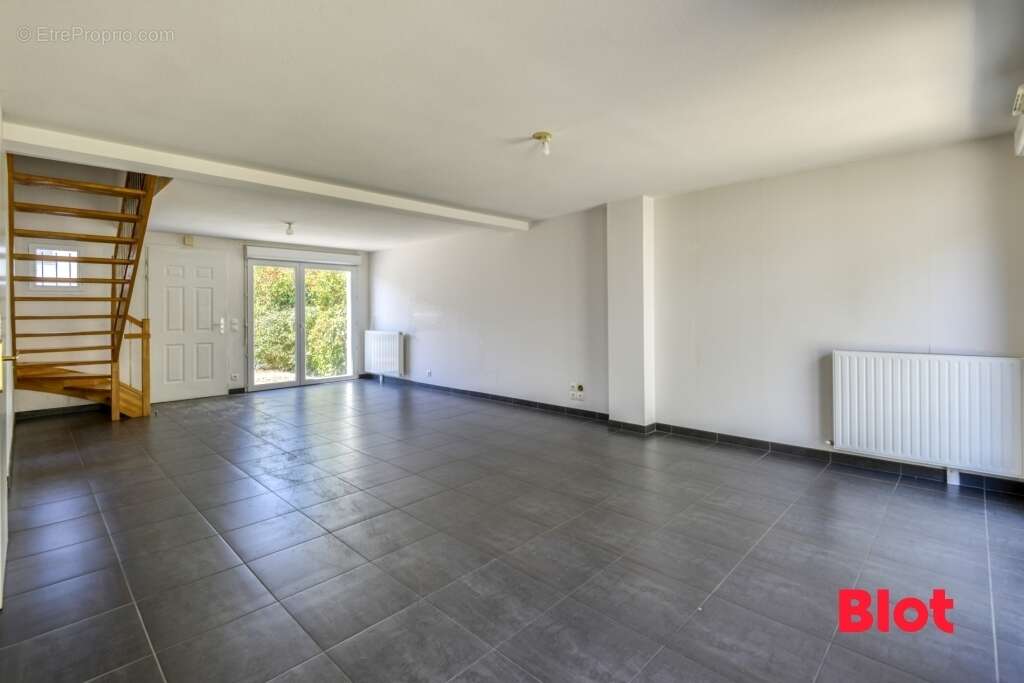 Maison 93 m² à Saint-Herblain  - photo 3