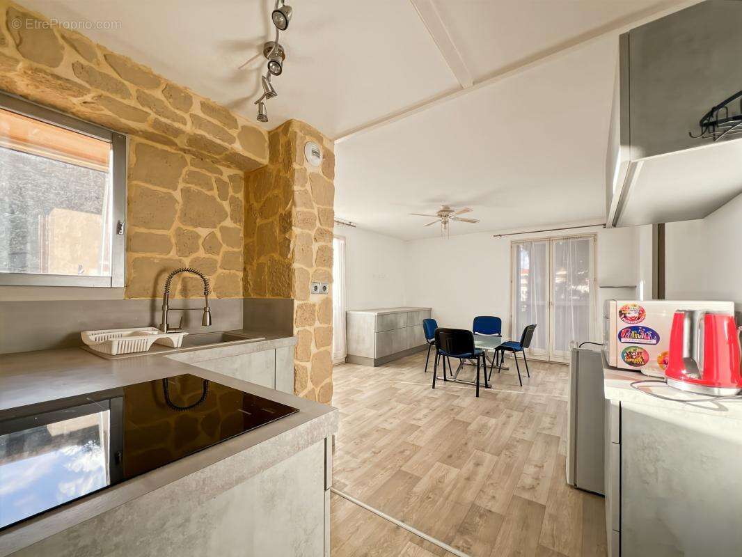 Appartement à FREJUS