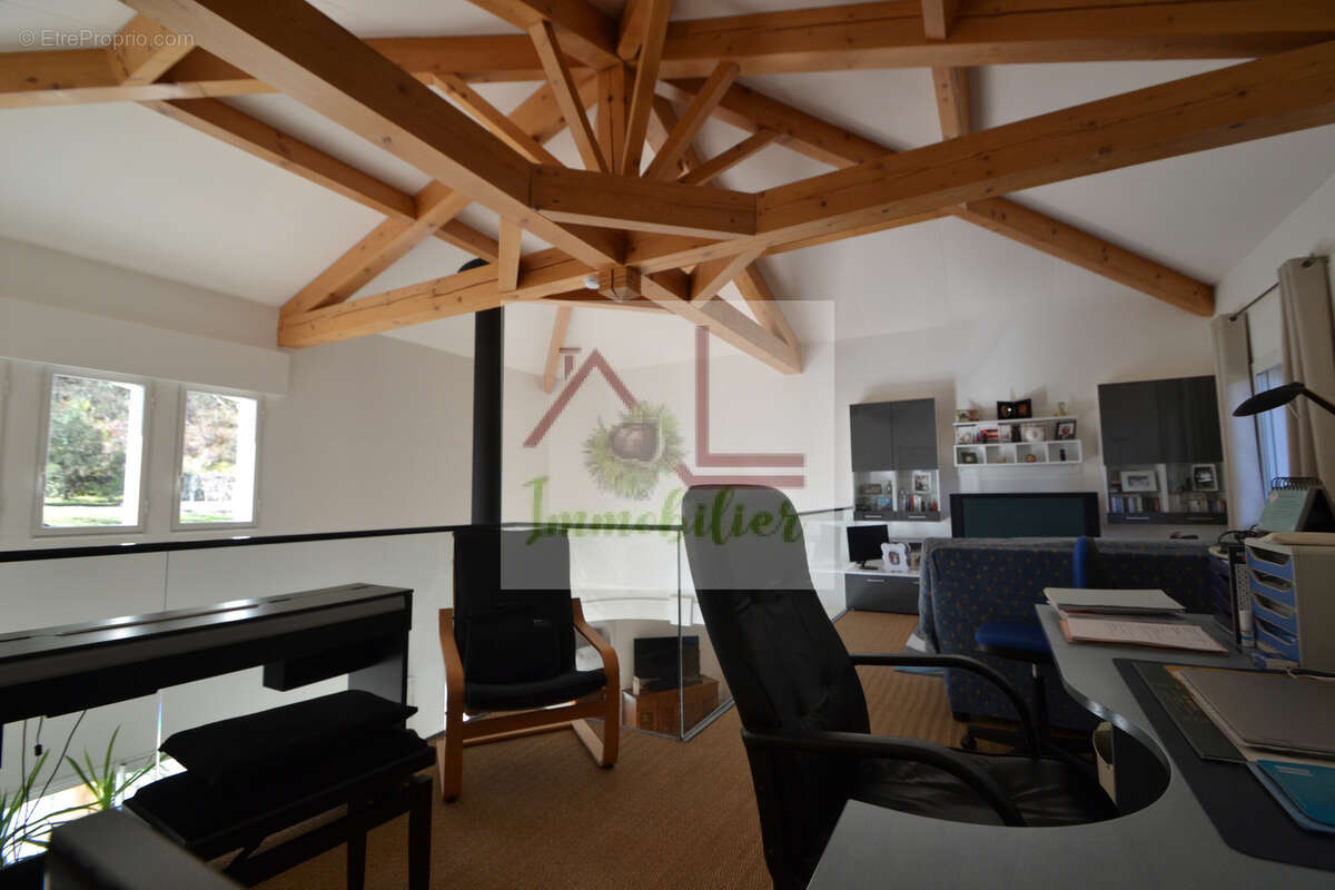 Maison à CHAMBONAS