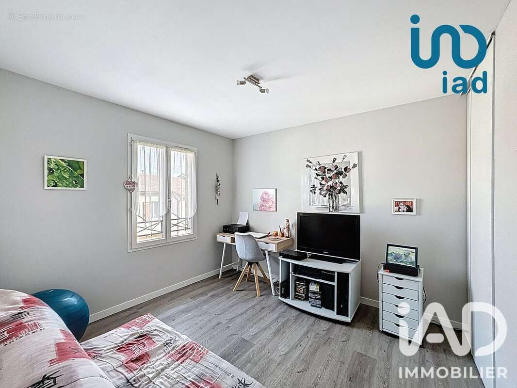 Maison 106 m² à Chavanay  - photo 9