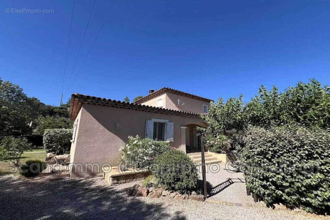 Maison à CARCES