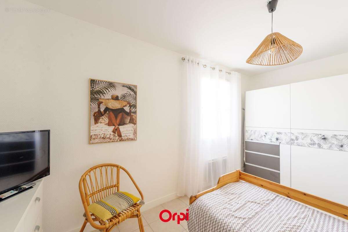 Appartement T3 avec vaste terrasse, 2 parkings privés et cave - photo 6