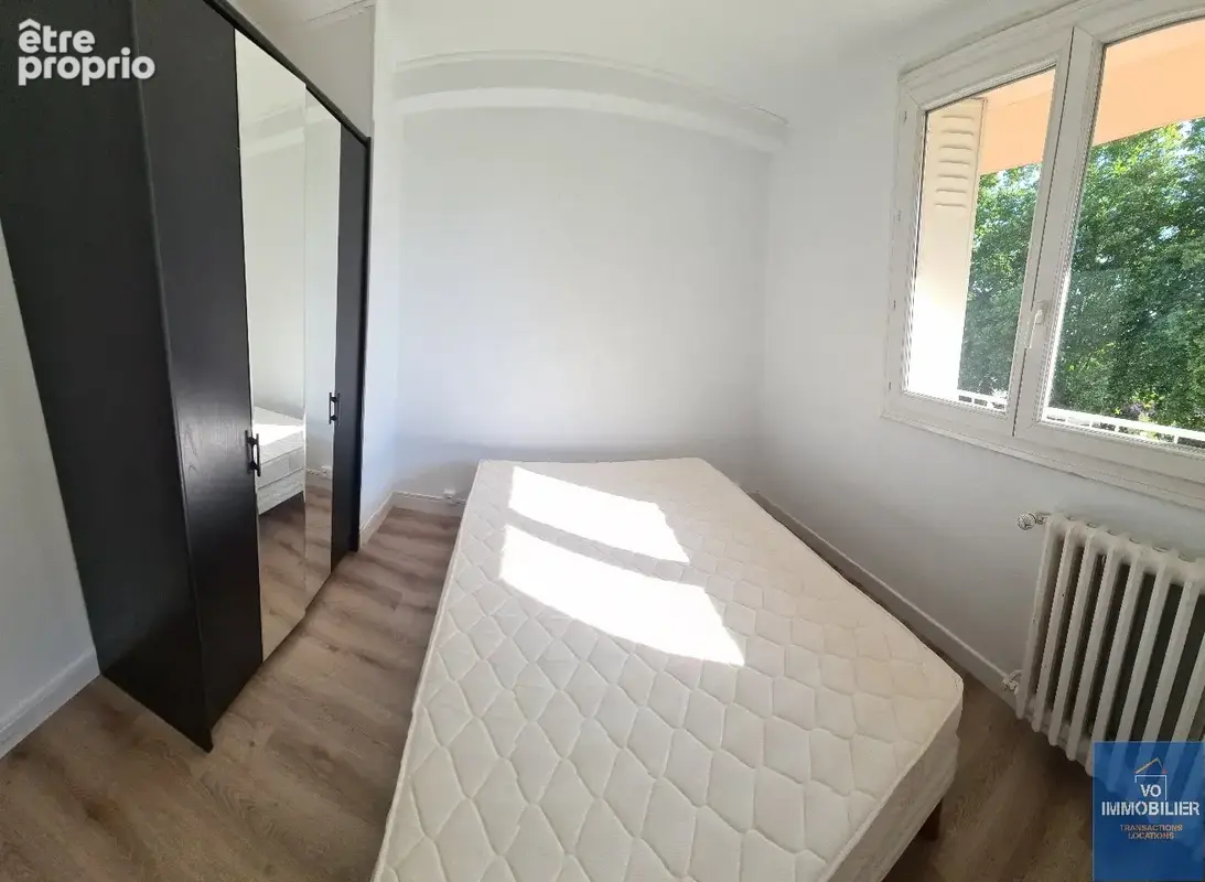 T3 traversant de 50 m2  avec balcon - sept deniers - photo 5