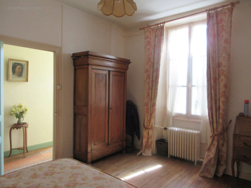 Maison à GARGILESSE-DAMPIERRE
