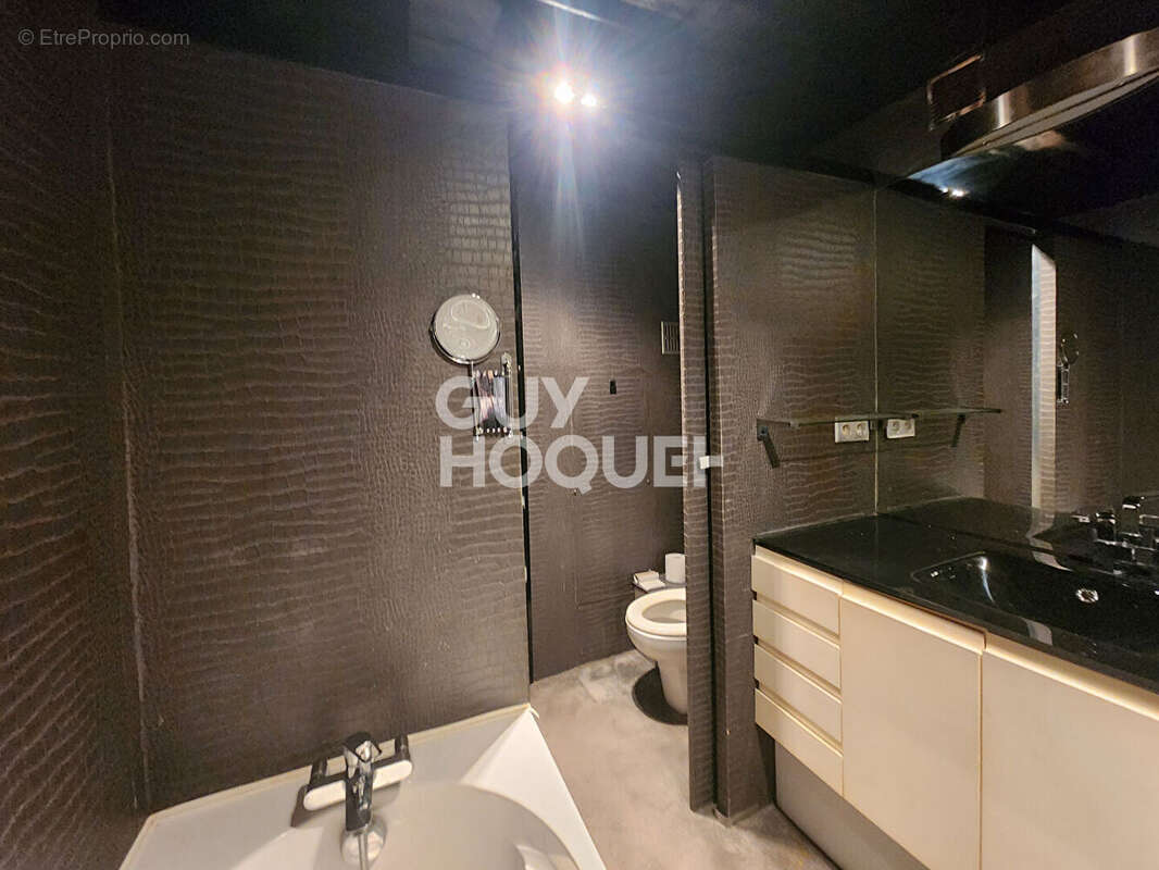 Appartement à LA CELLE-SAINT-CLOUD