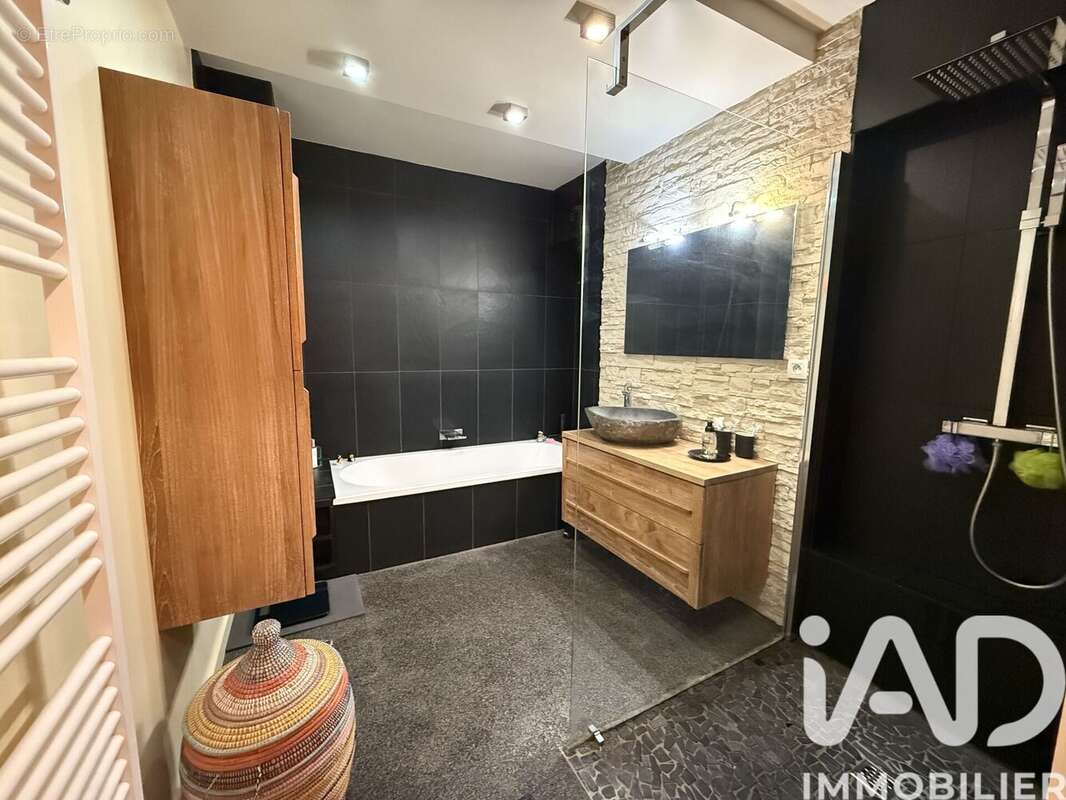 Photo 6 - Appartement à ROUBAIX