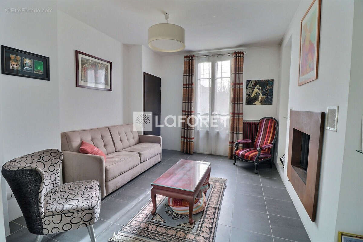 Maison à RUEIL-MALMAISON