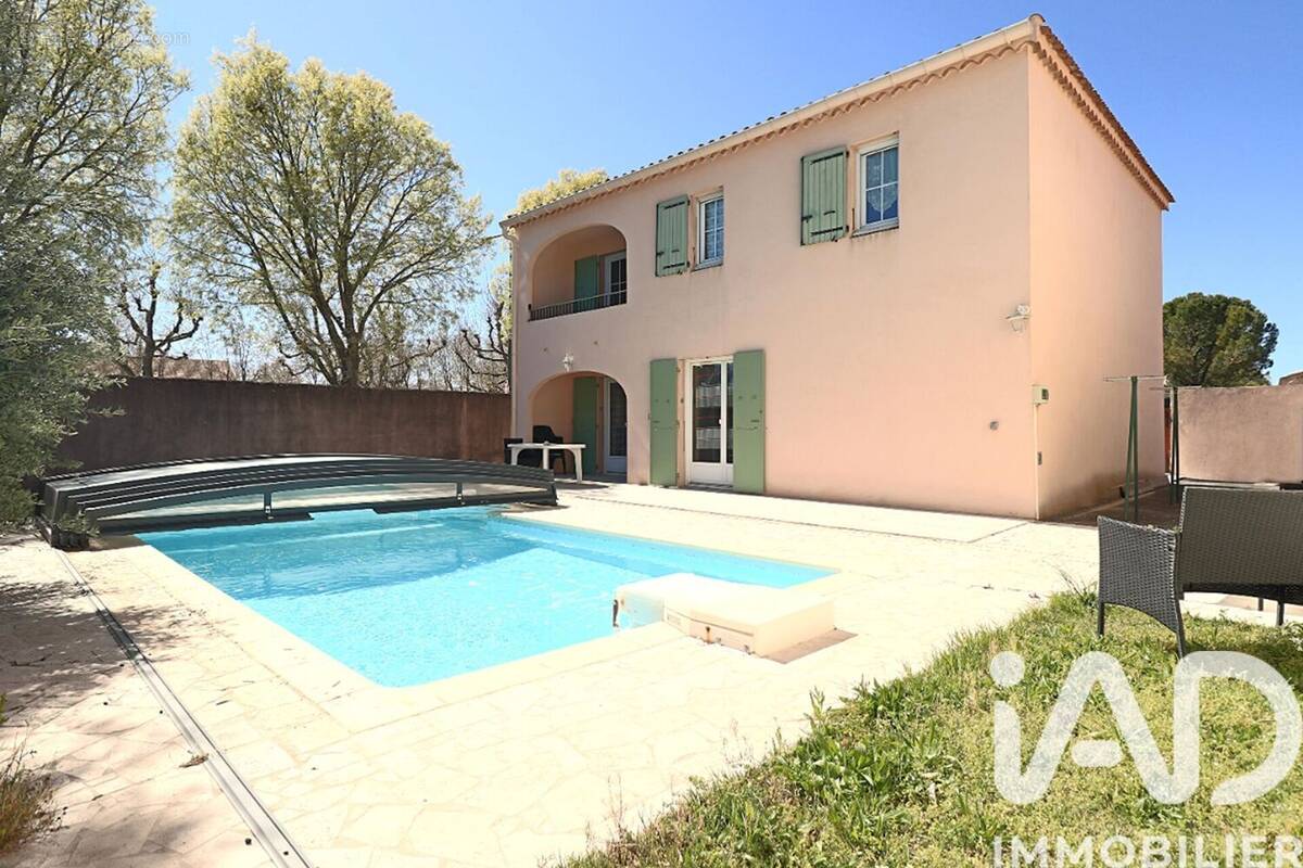 Photo 1 - Maison à SAINT-CANNAT