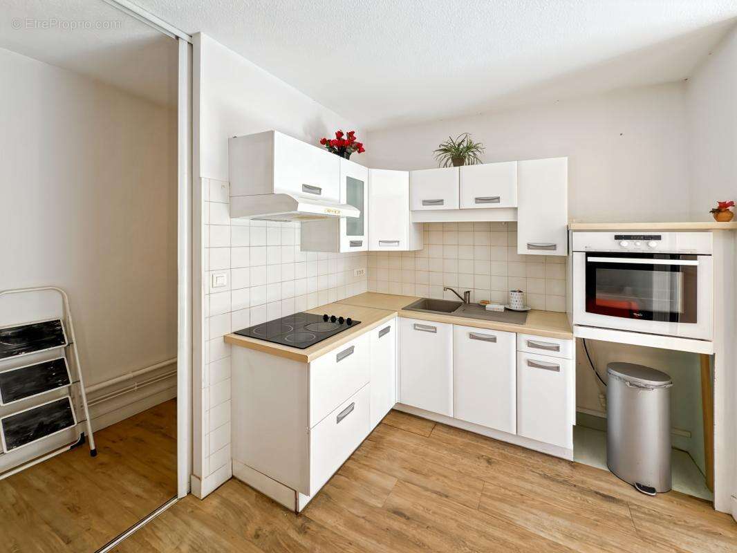 Appt t3 francheville garage/ ascenseur/ calme - photo 3