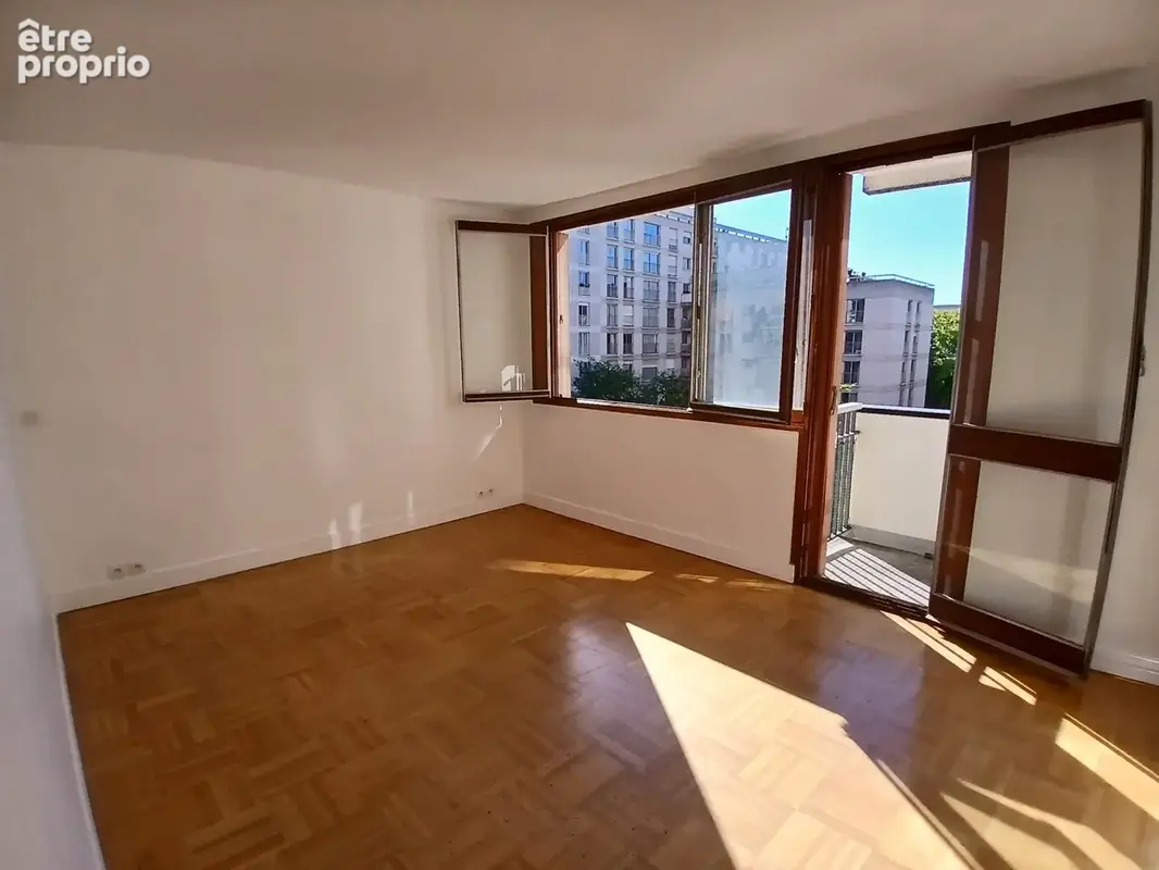 Proche r. du Rendez-vous: 2 Pièces + petit balcon, vue sur jardin - photo 2
