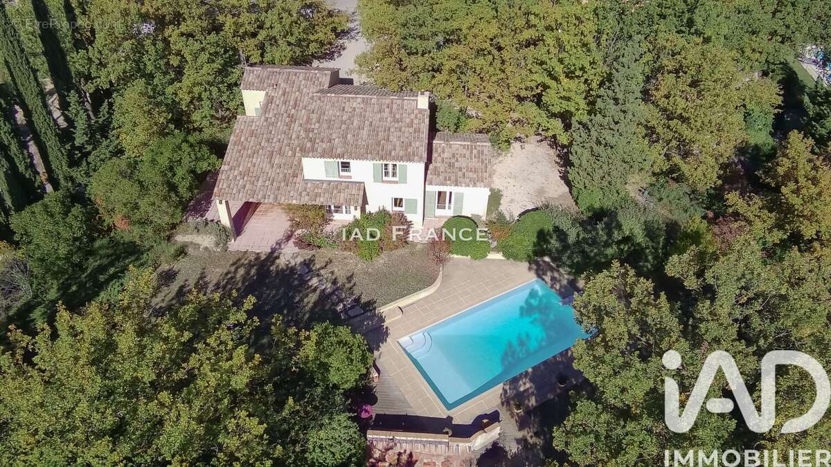 Photo 2 - Maison à PEYNIER