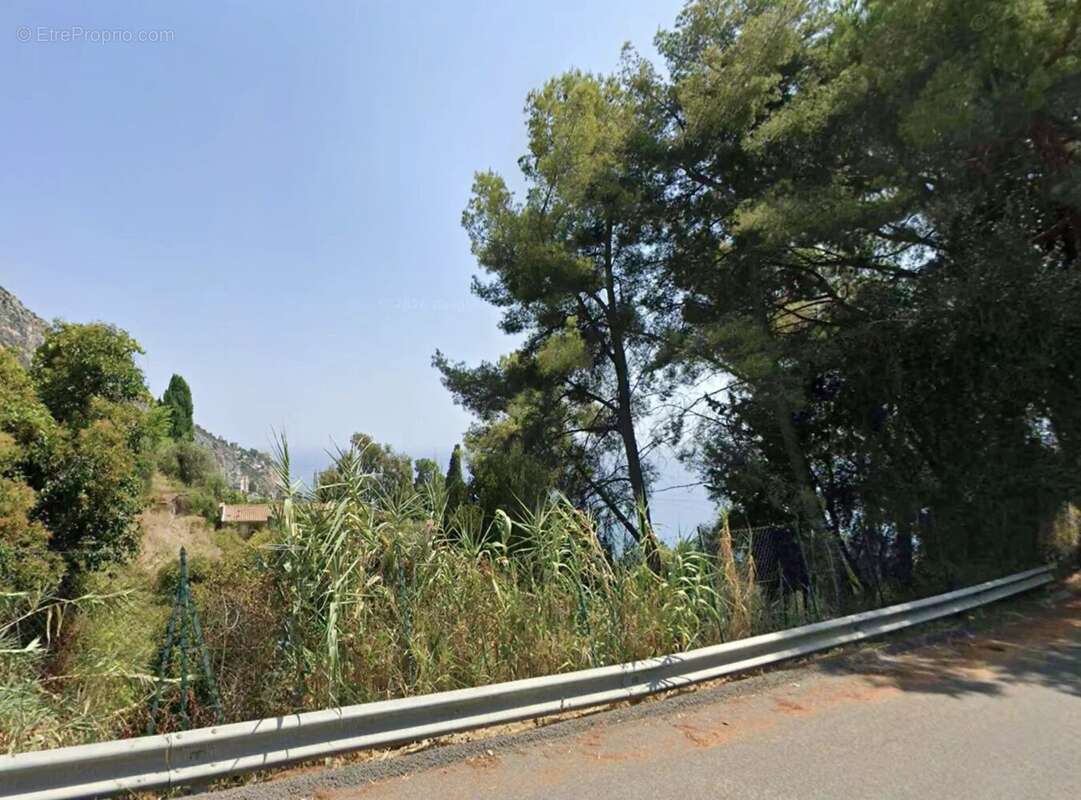 Exclusif menton garavan – terrain constructible de 735 m² avec projet de villa et piscine - photo 2