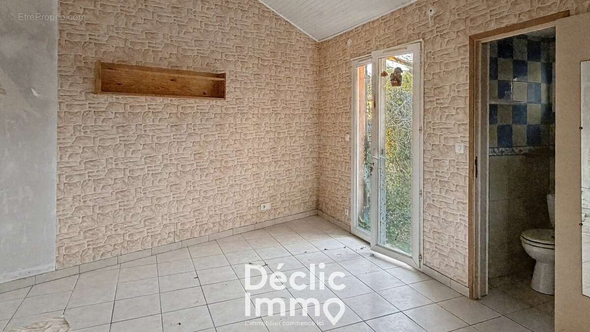 Arès - Maison plain-pied - 3 chambres - Terrain 300m2 - photo 5