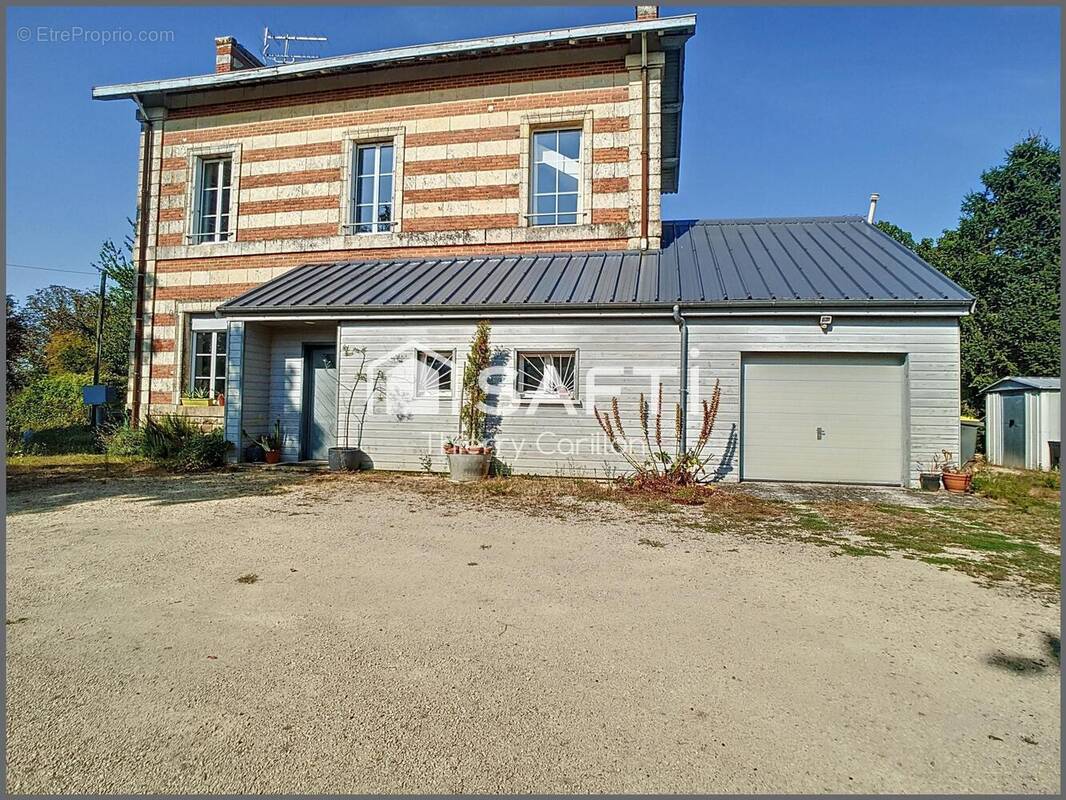 Photo 1 - Maison à COULON