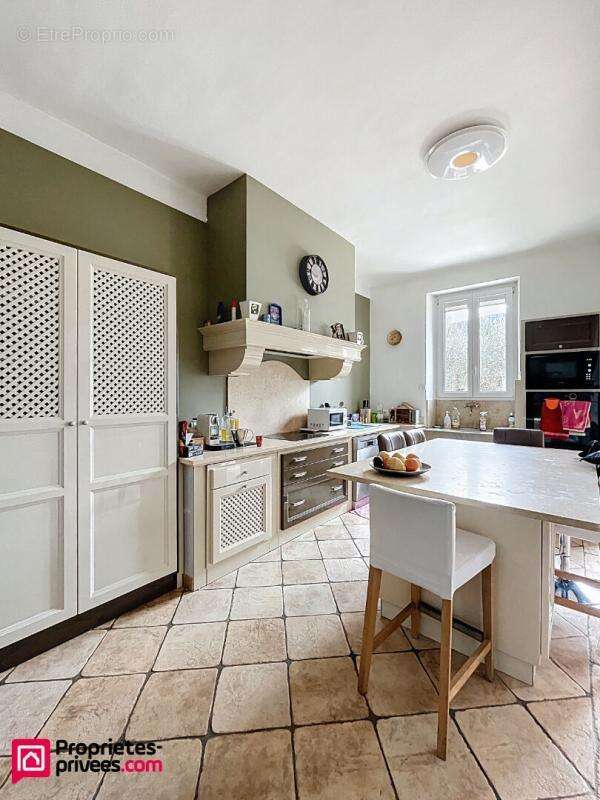 Maison à POURCIEUX