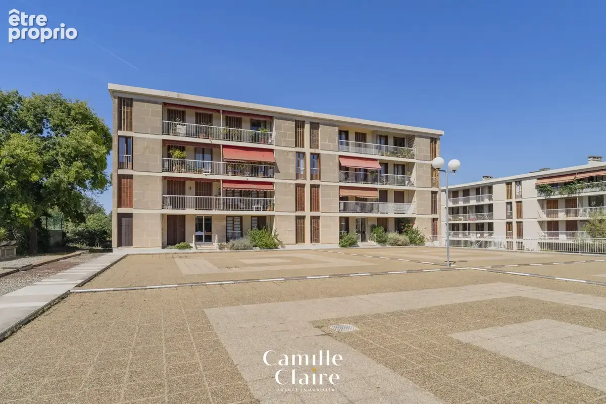 Appartement T4 - T5 Marseille 13008 quartier Sainte Anne avec extérieur et vue dégagée échappée mer - photo 3