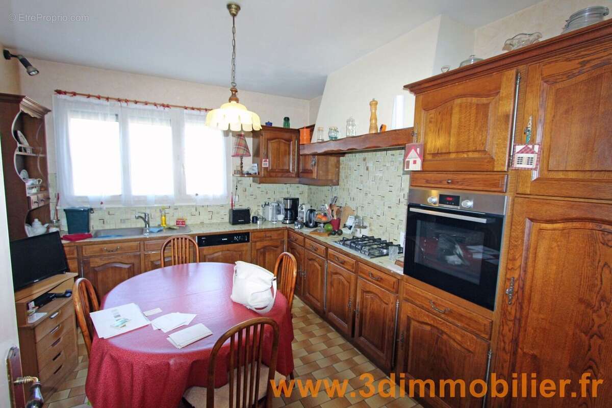 Photo 4 - Maison à LONS-LE-SAUNIER