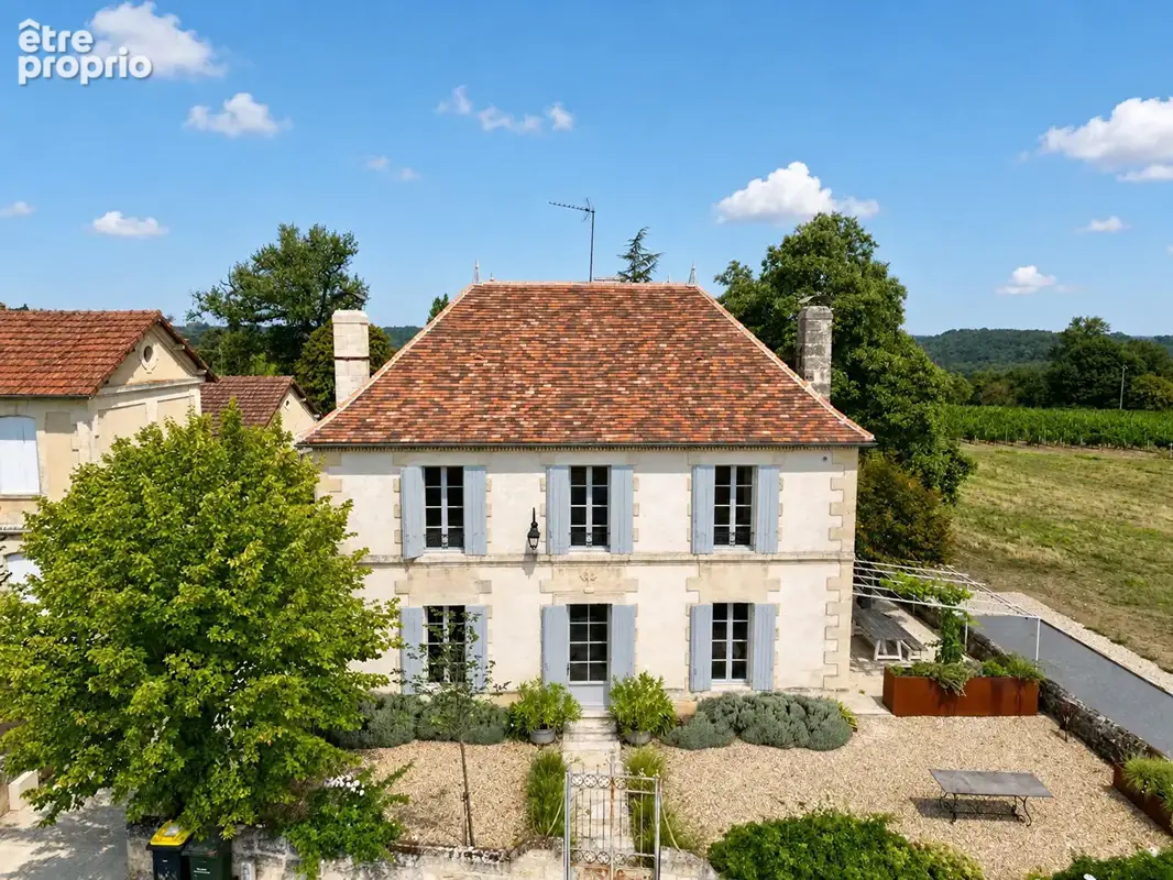 Maison à SAINT-EMILION