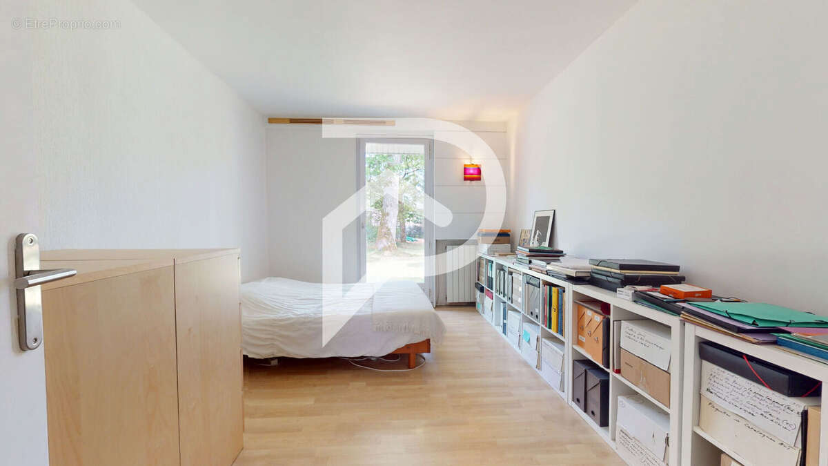 Maison à VERNEUIL-SUR-SEINE