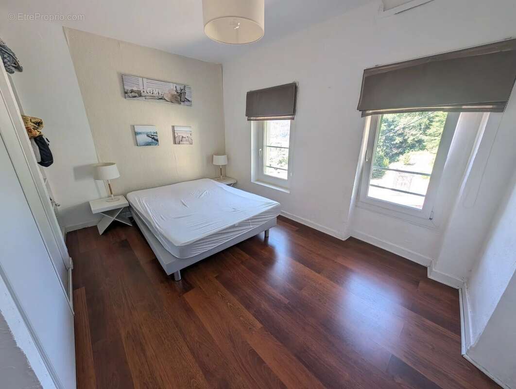 Appartement à CANTARON