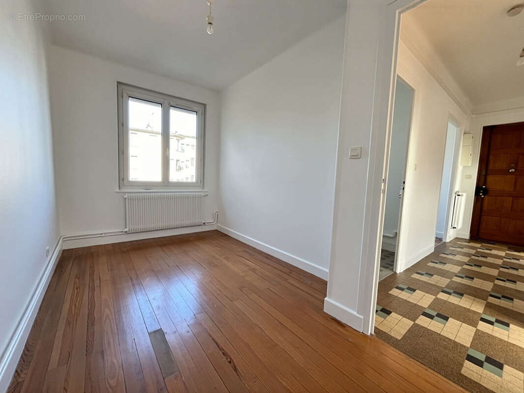 Appartement à SAINT-PRIEST