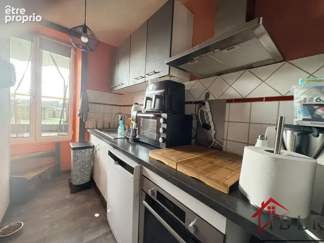 immeuble de ville commerce et appartement - photo 8