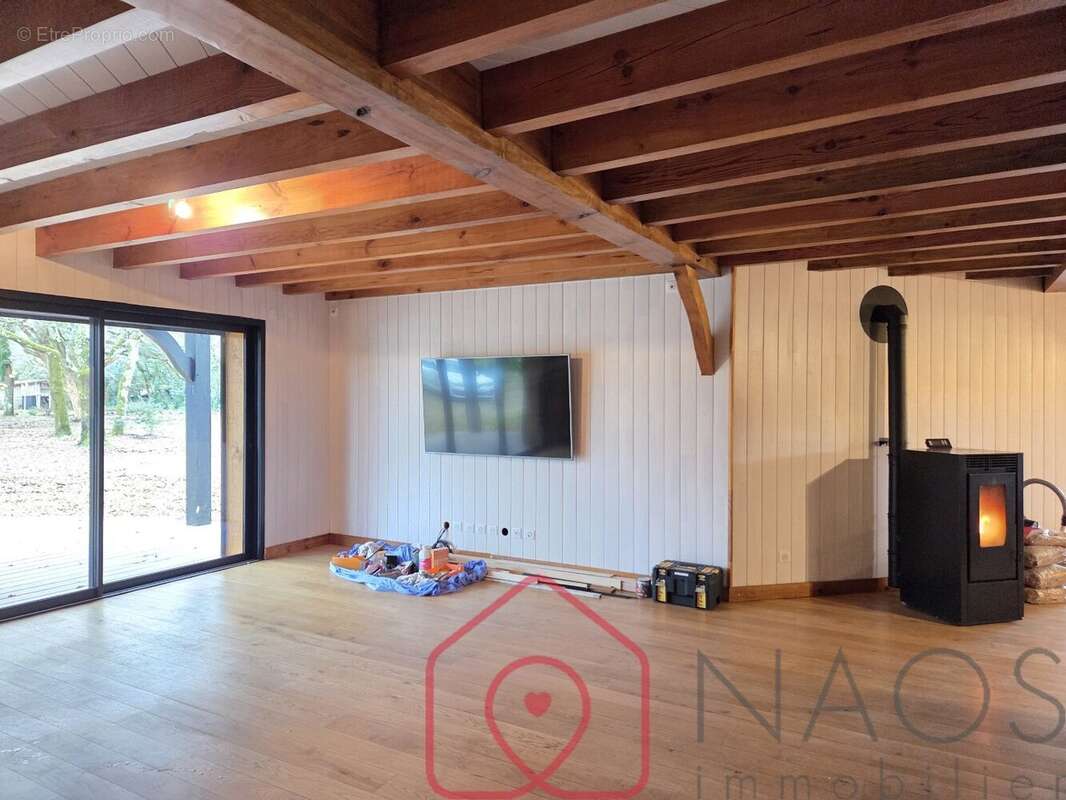 Maison à SAINT-PAUL-EN-BORN