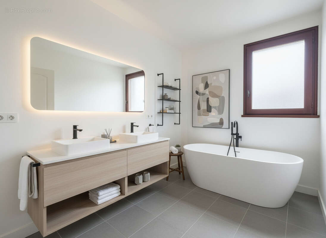 Maison à SAINT-YRIEIX-SUR-CHARENTE