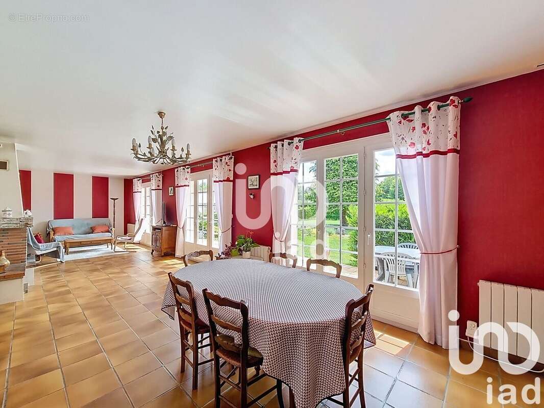 Photo 4 - Maison à FORGES-LES-EAUX