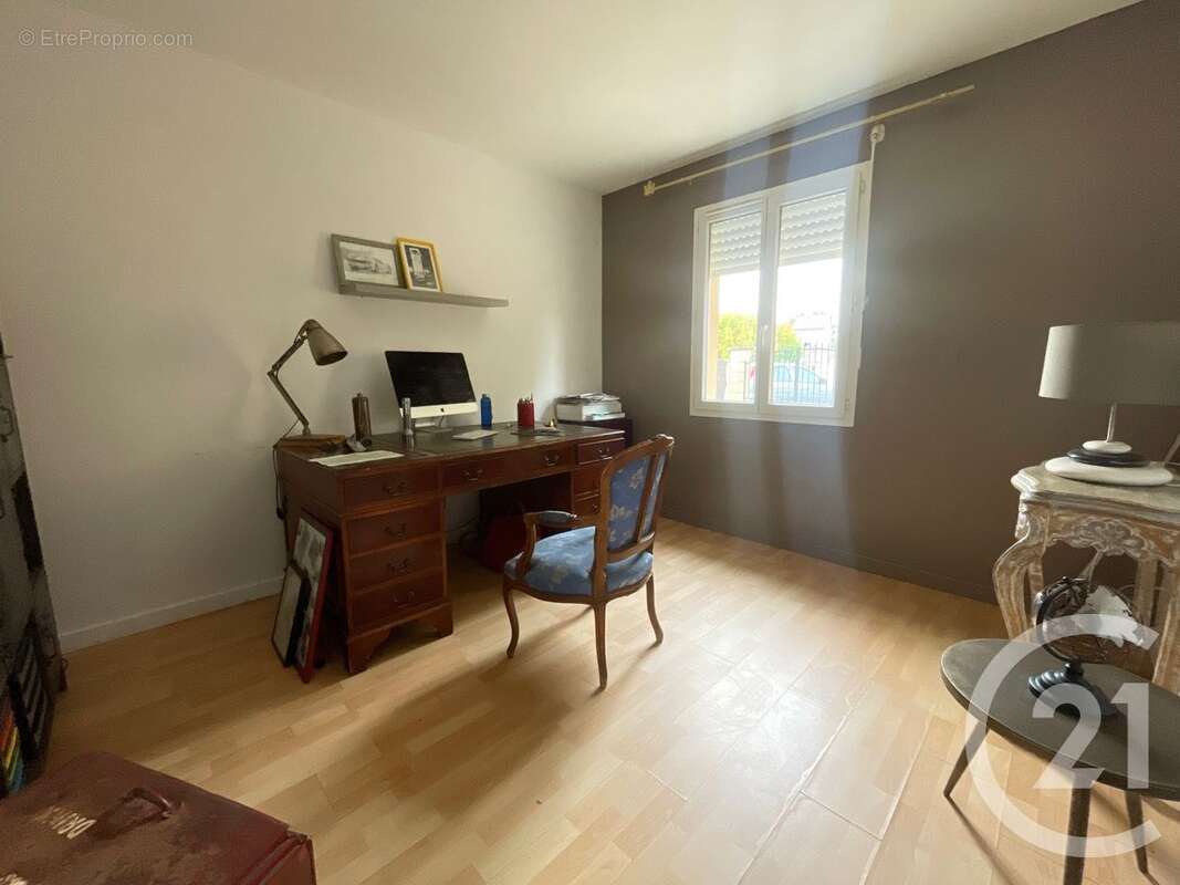 Maison à SAINT-DENIS-DE-PILE