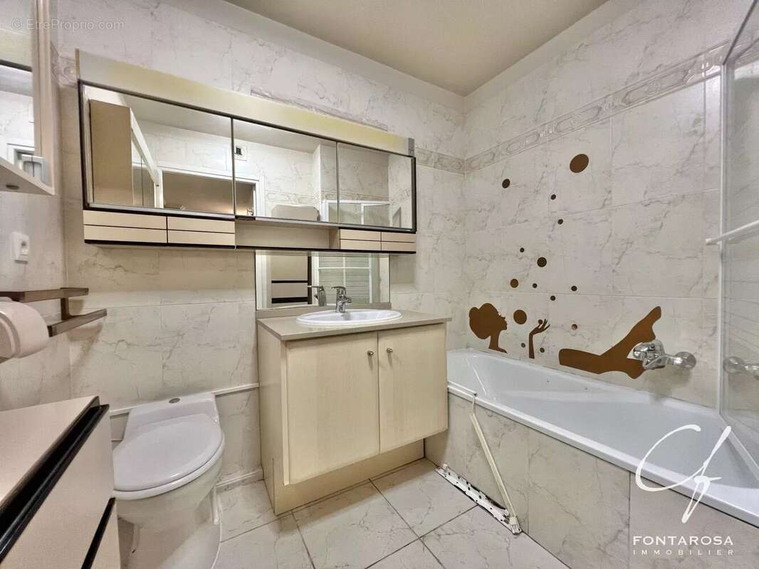 Appartement à FREJUS