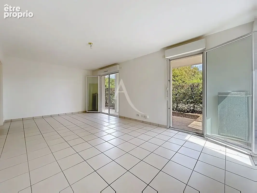 Appartement T3 en rez-de-jardin avec terrasse et parking privatif - SAINT-AVERTIN - photo 5