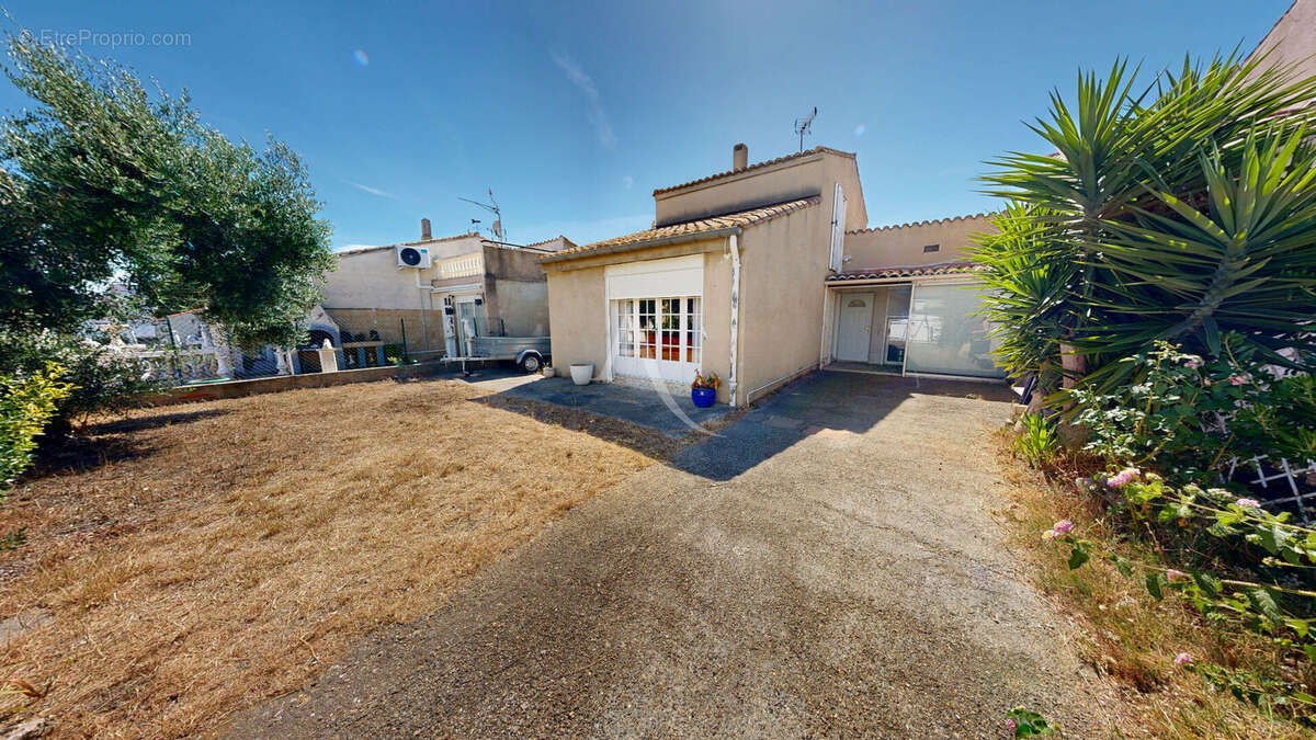 Narbonne, maison 4  chambres, jardin et piscine - photo 7