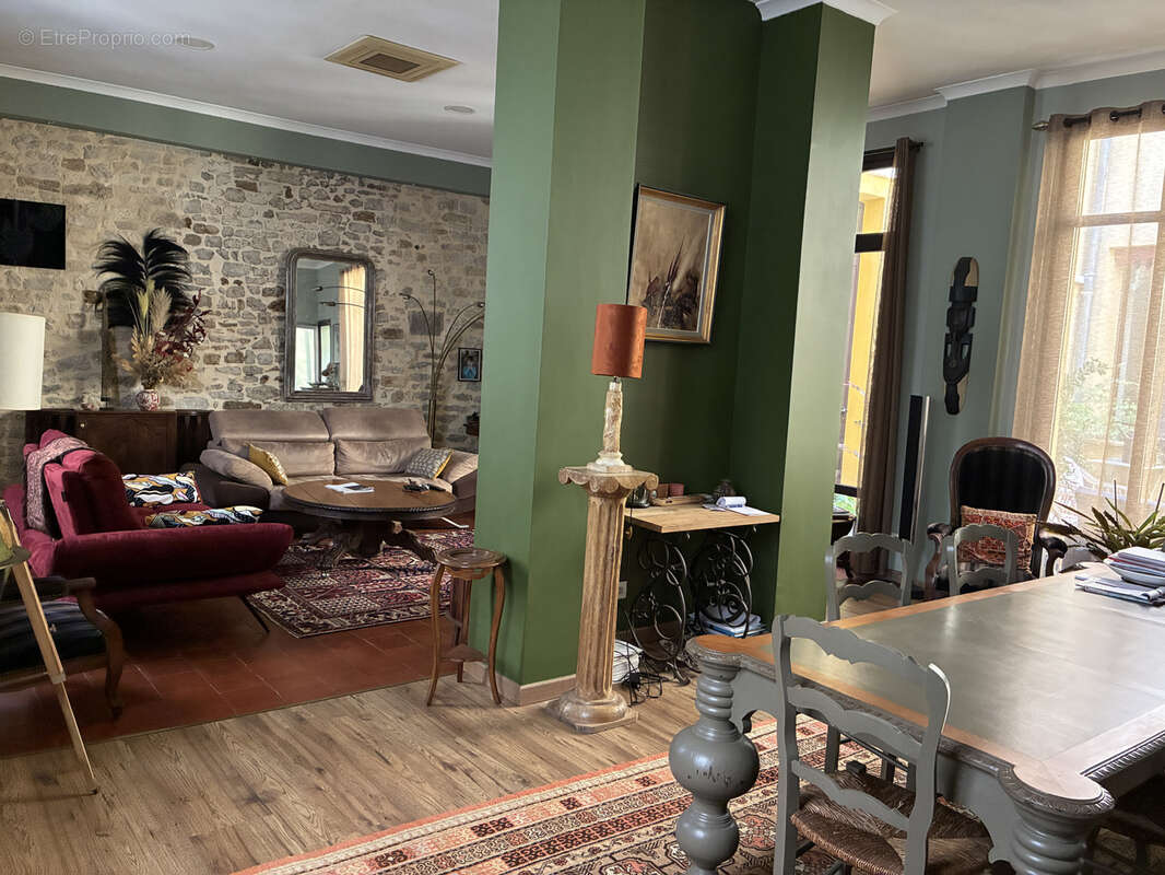 Appartement à NIMES