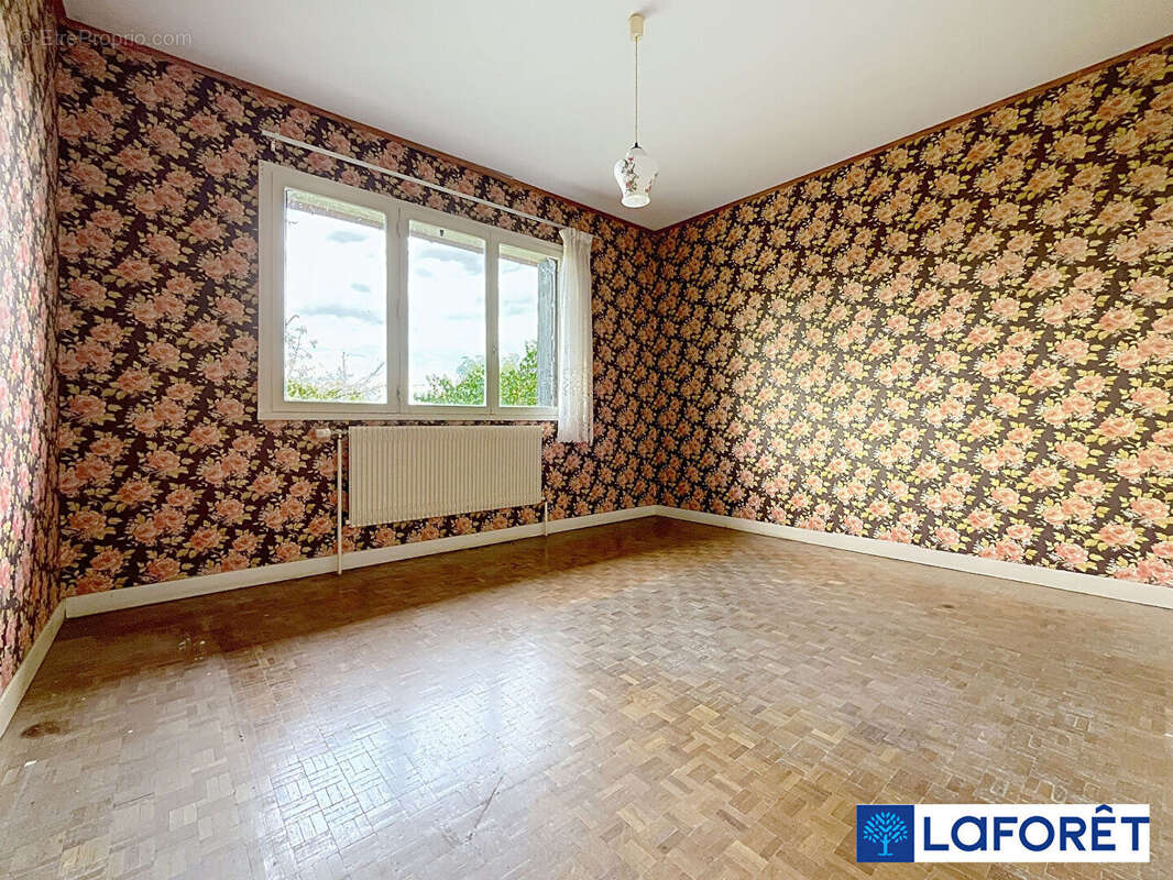 Maison à SAULX-LE-DUC