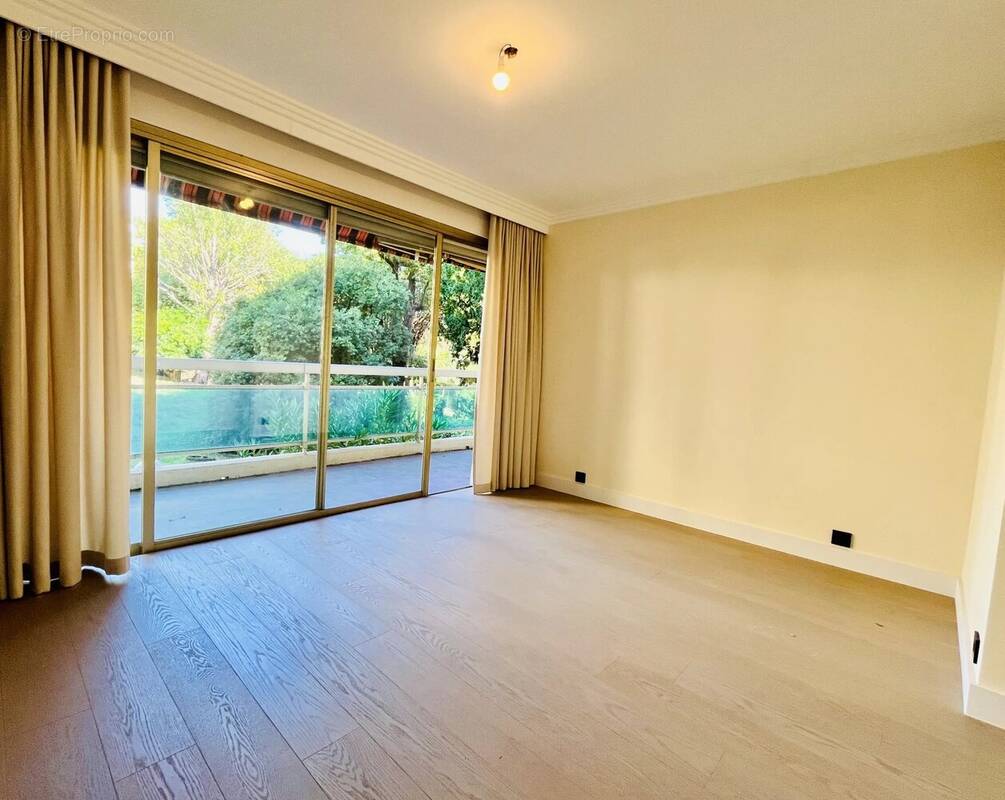  superbe 4 pièces entièrement rénové avec belles terrasses - photo 17