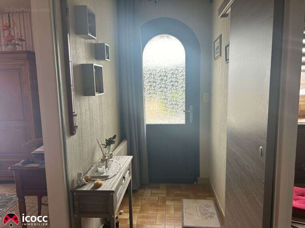Maison 120 m² à Saint-Michel-En-L'herm  - photo 4
