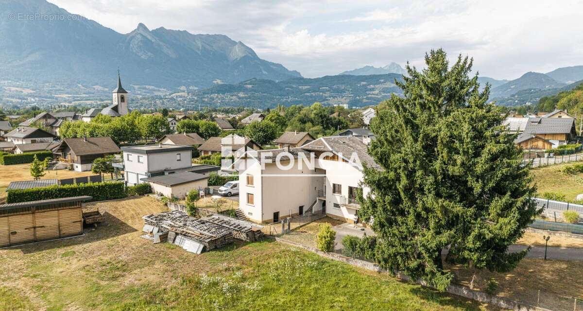 Ensemble immobilier avec potentiel locatif à Grignon, à proximité d’Albertville - photo 10