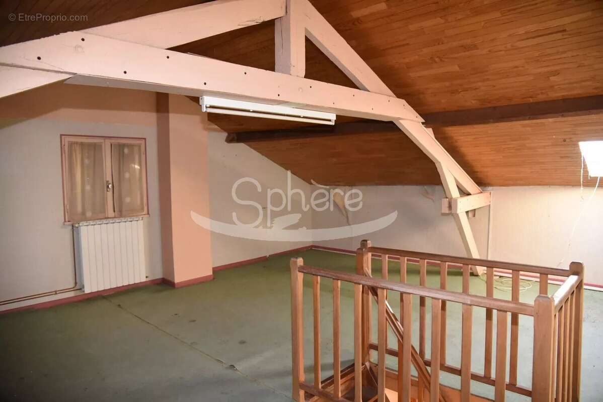 Maison de campagne avec grand terrain - photo 6