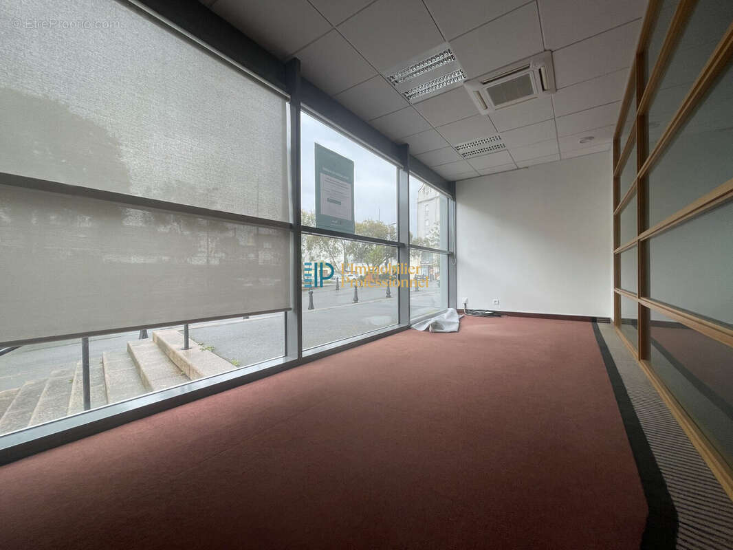 Commerce à LANESTER