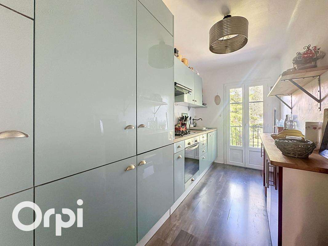 Appartement à VILLENEUVE-LOUBET