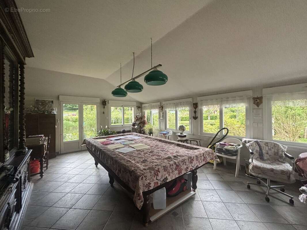 Maison à THORIGNE-SUR-DUE